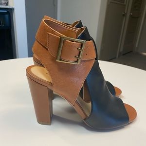 Gianni Bini Leather Heels